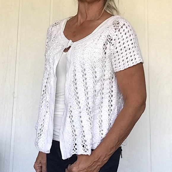 WHITE HOUSE BLACK MARKET WHITE CROCHET CARDIGAN SIZE LARGE - Picture 2 of 10